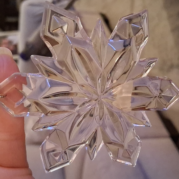 2 Mikasa Crystal Snowflake Set - Picture 2 of 6
